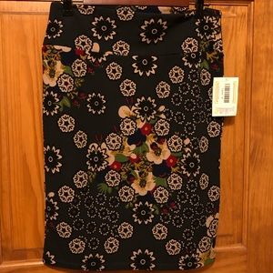 Lularoe Cassie skirt